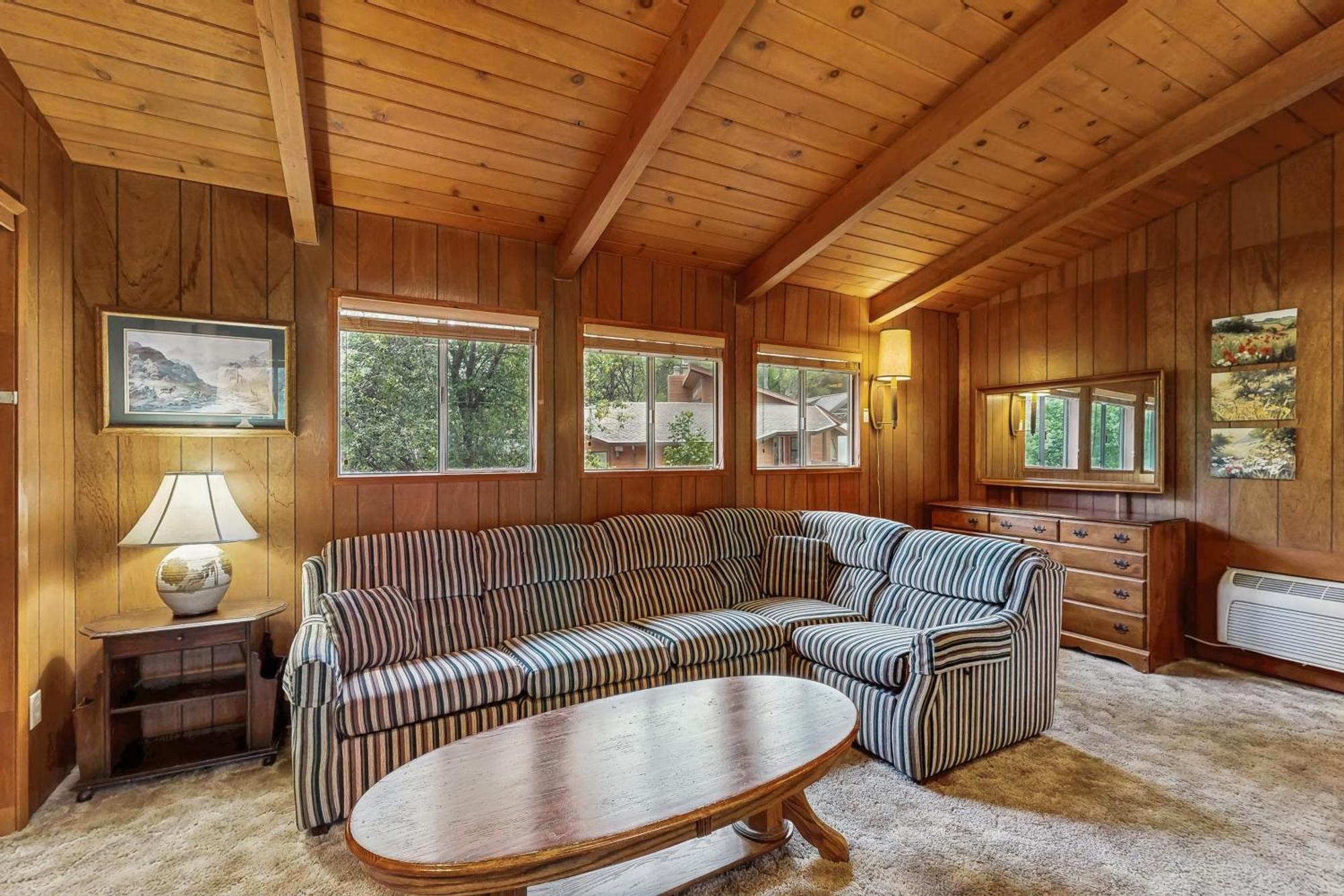 Allen Edgewater Retreat * Groveland